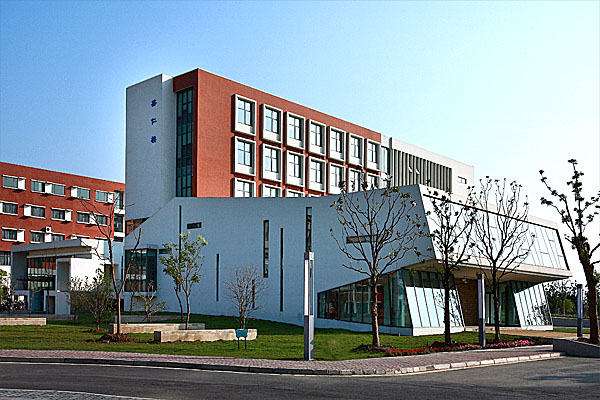 德瑞亞空壓機應(yīng)用于上海寶山工程科技園區(qū)，助力實業(yè)騰飛